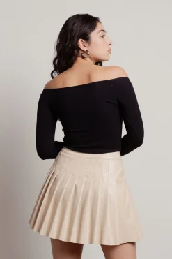 Tobi Abyl Off The Shoulder Top -