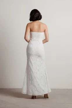 Tobi Adelyn Lace Sweetheart Maxi Dress - White