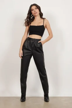 Tobi Adore Crop Top -