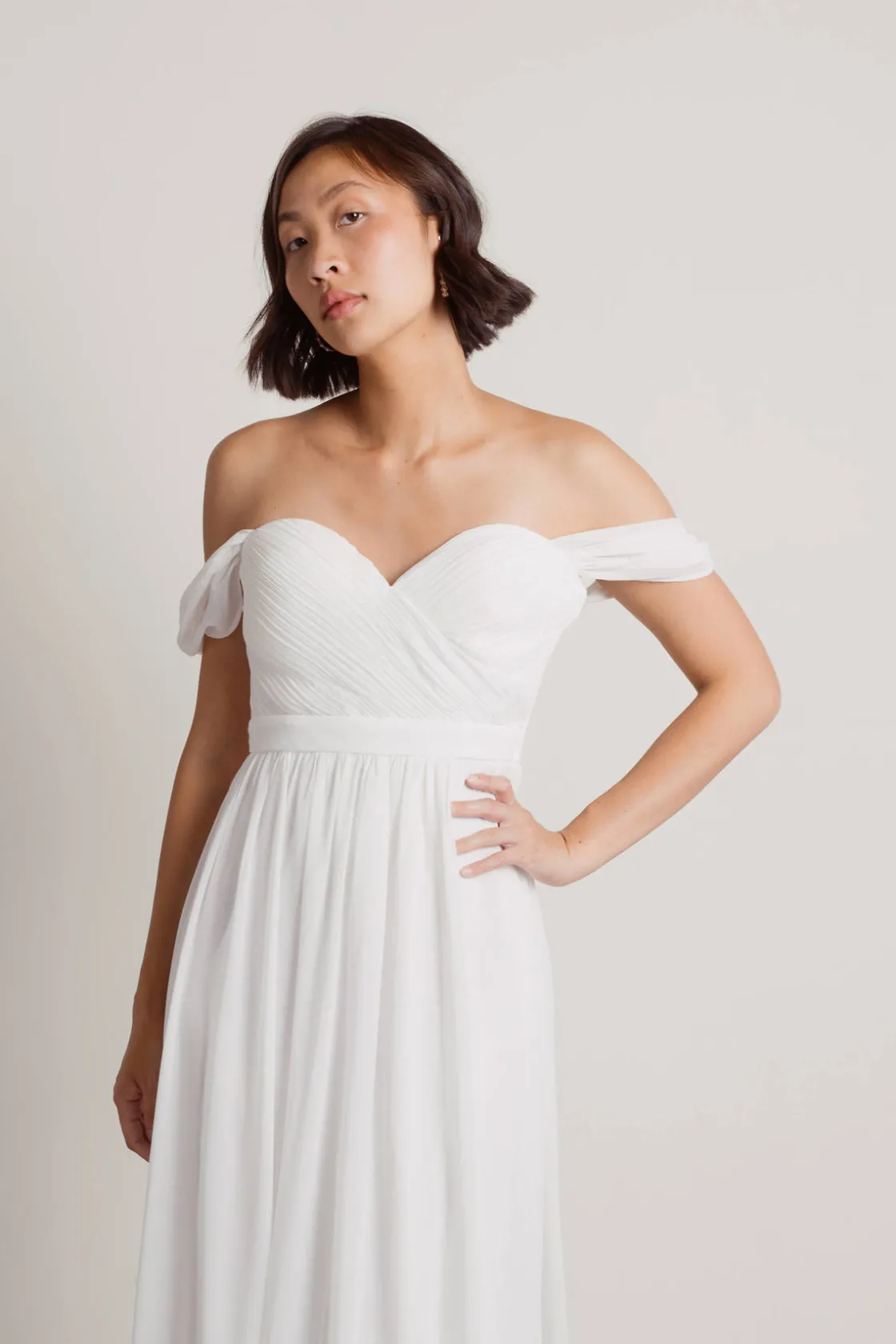 Tobi Adrienne Off The Shoulder Sweetheart Maxi Dress - Ivory