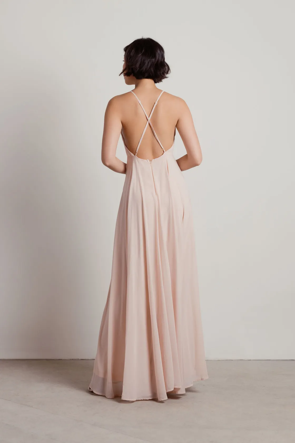 Tobi Aleisha Halter Cross Back Maxi Dress -