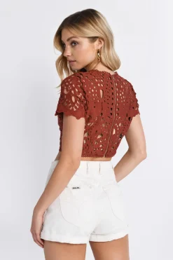 Tobi Alice Crop Top -