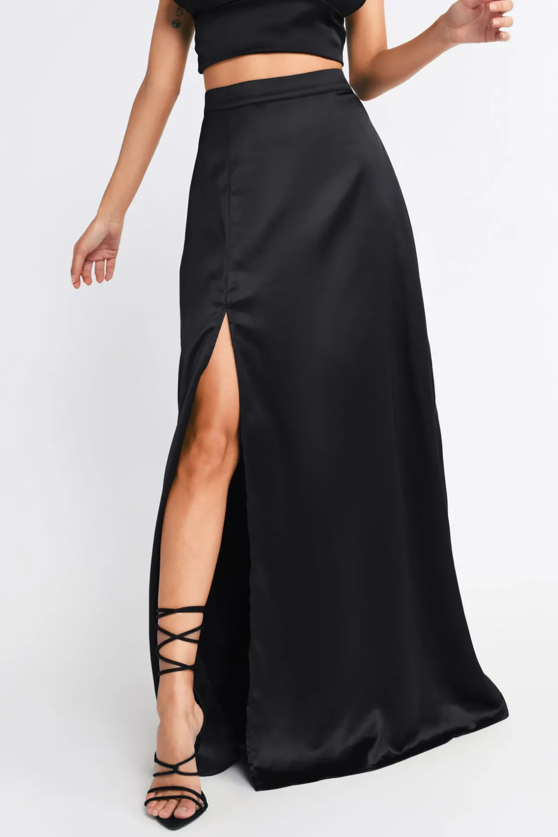Tobi All Of Me High Slit Maxi Skirt - Wine
