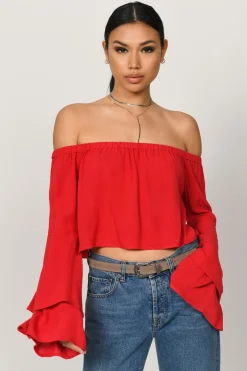 Tobi Ami Crop Top - Black