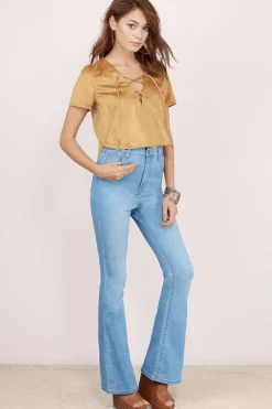 Tobi Born Free Crop Top -