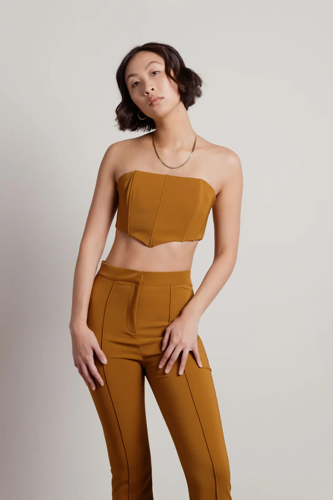 Tobi Cassandra Exposed Stitch Corset Top And Pants Set -