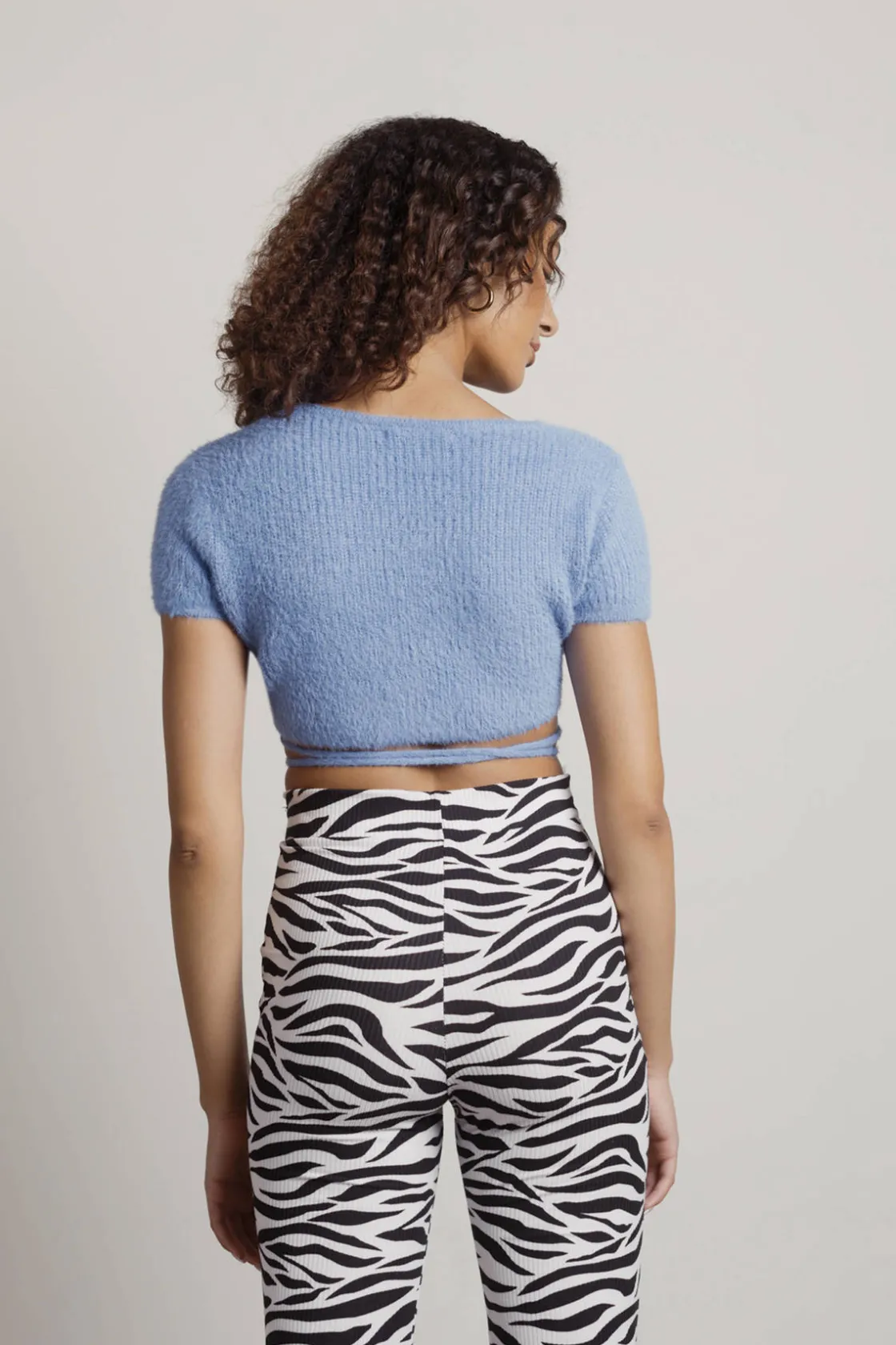 Tobi Center Stage Crop Top - Blue