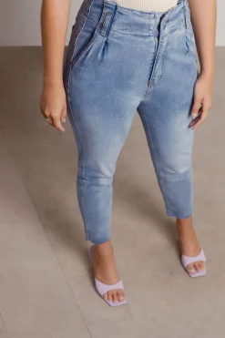 Tobi Cheviot Hills Tapered Jeans -