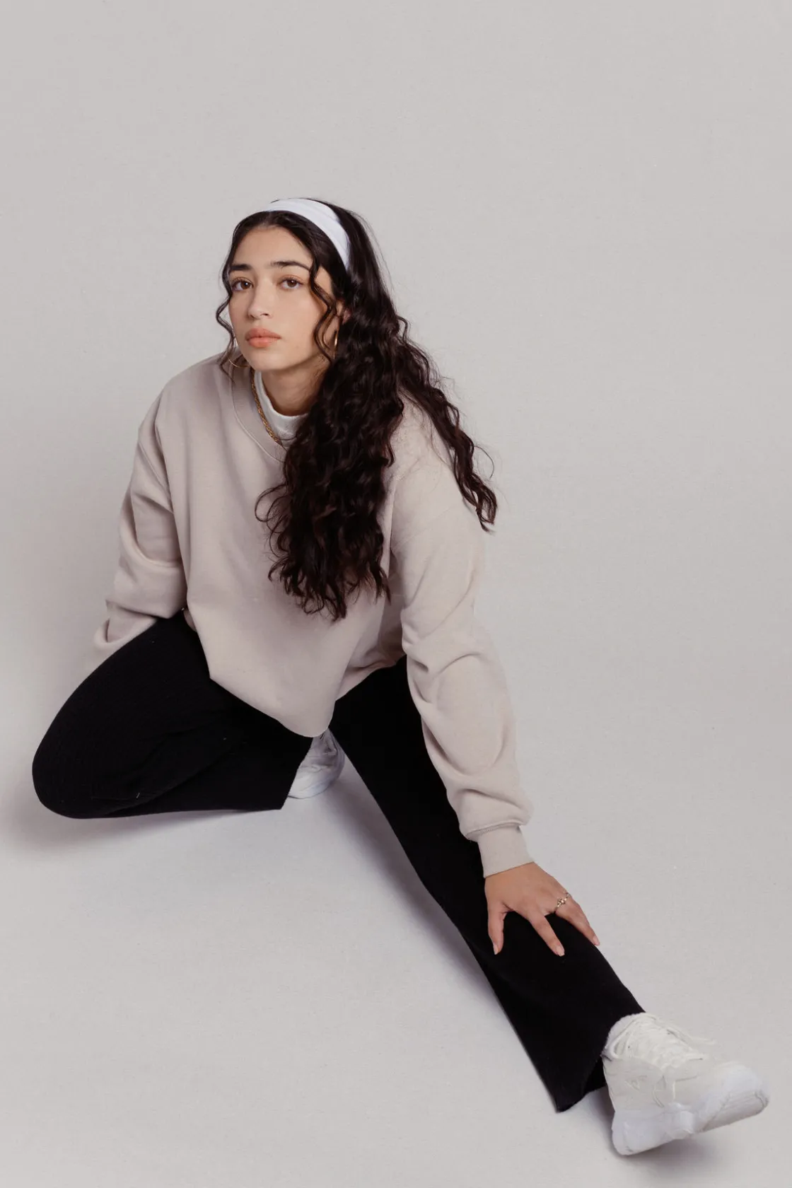 Tobi Come Thru And Chill Oversized Sweatshirt - Beige