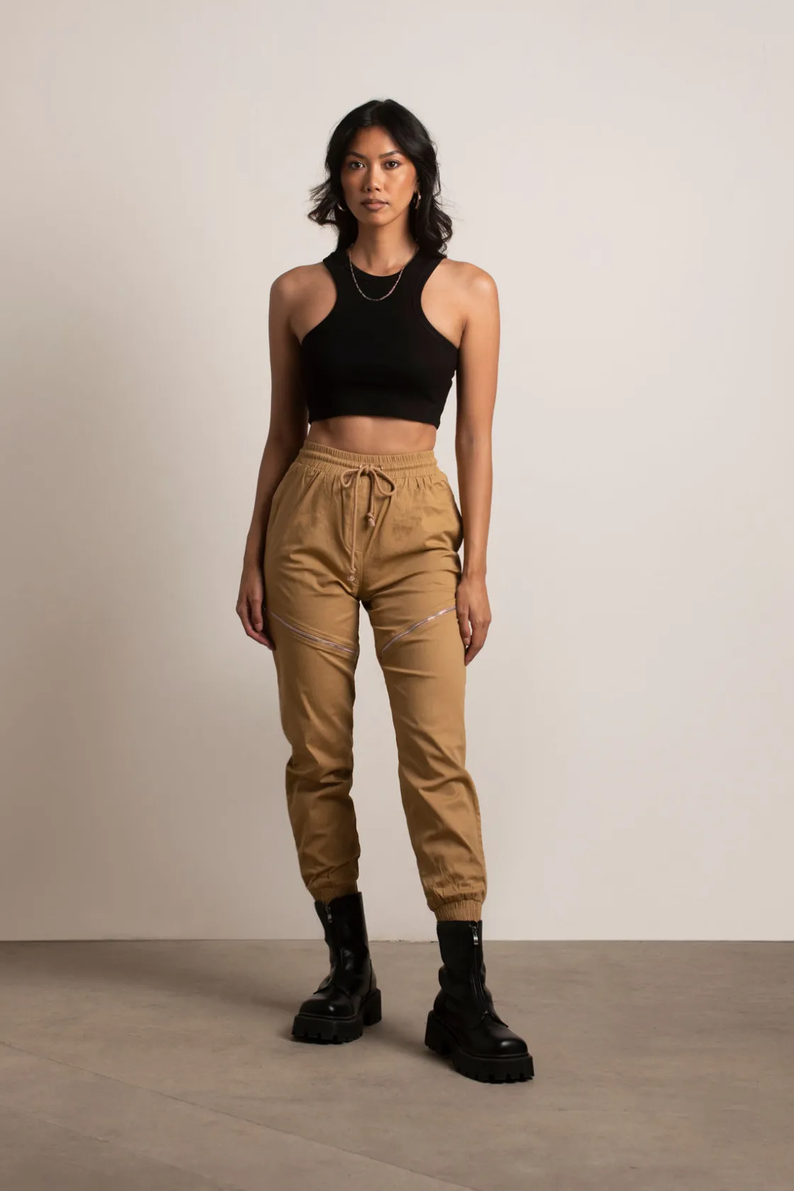 Tobi Concert Ready Jogger Pants -
