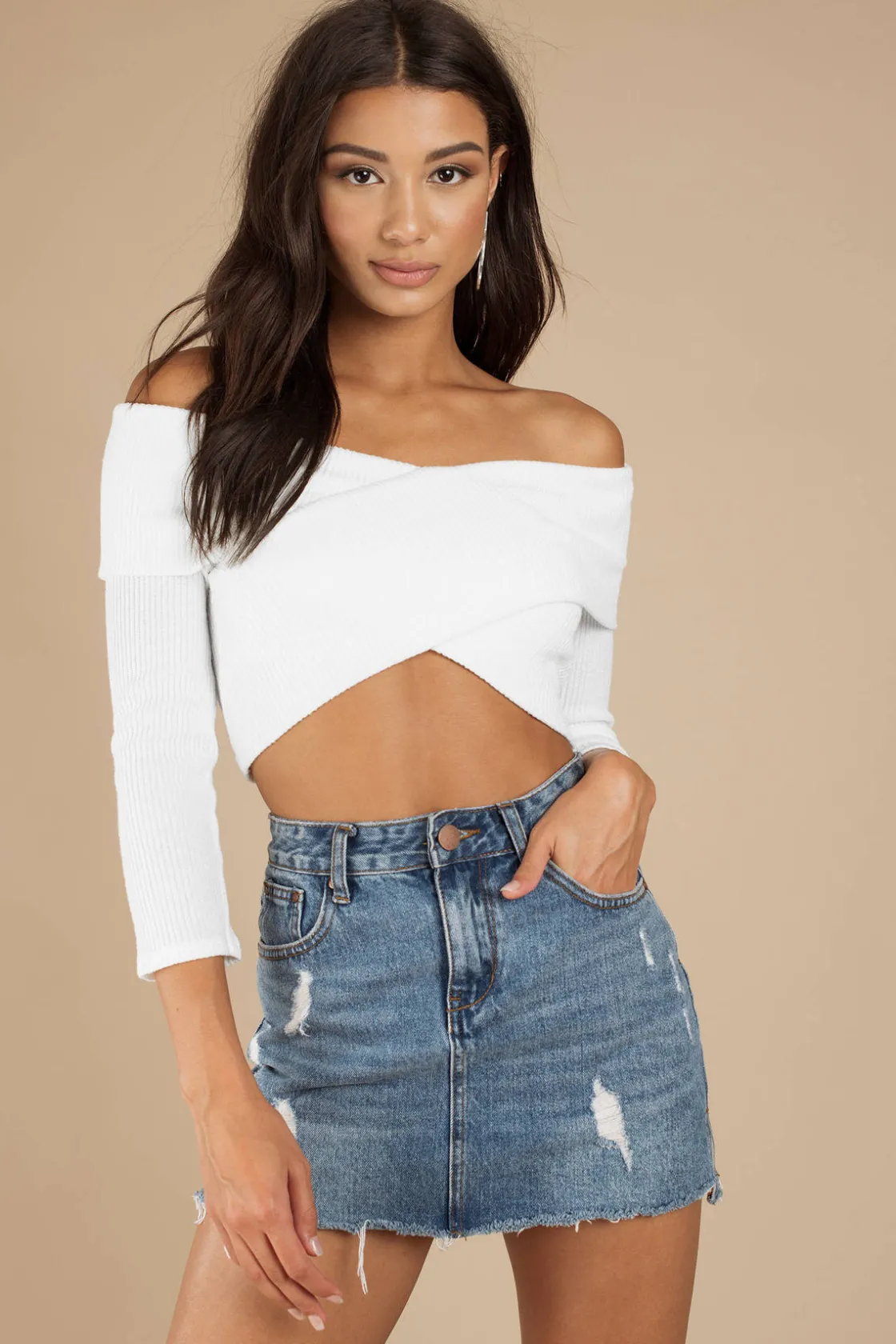 Tobi Crossing Lines Crop Top - Black