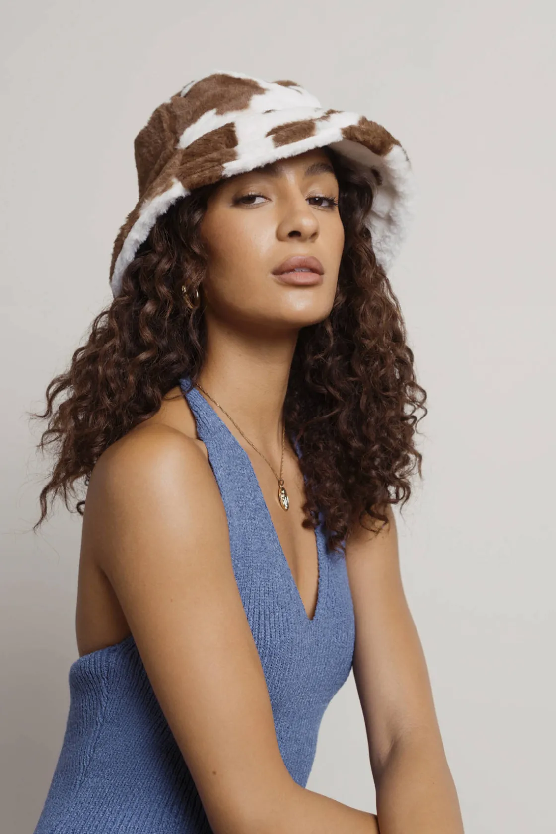 Tobi Don't Tip Me Over Fluffy Bucket Hat -
