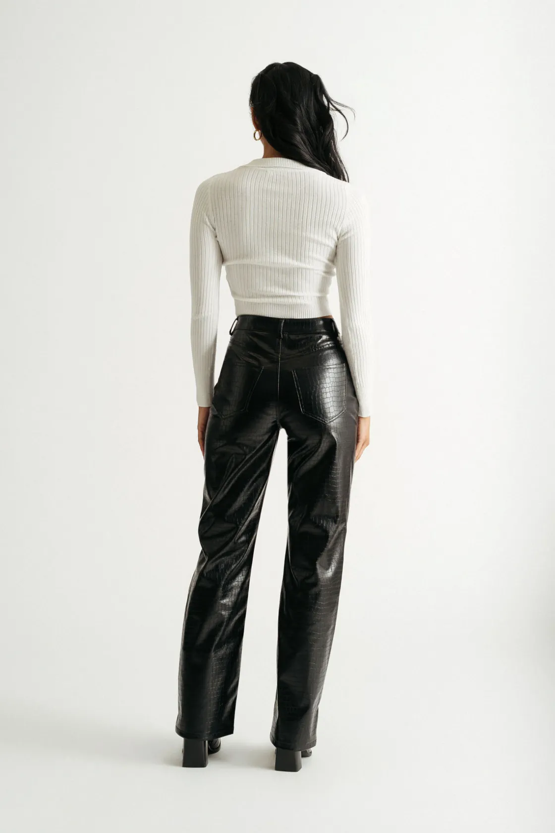 Tobi Emilee Black Ribbed Collared Sweater Top