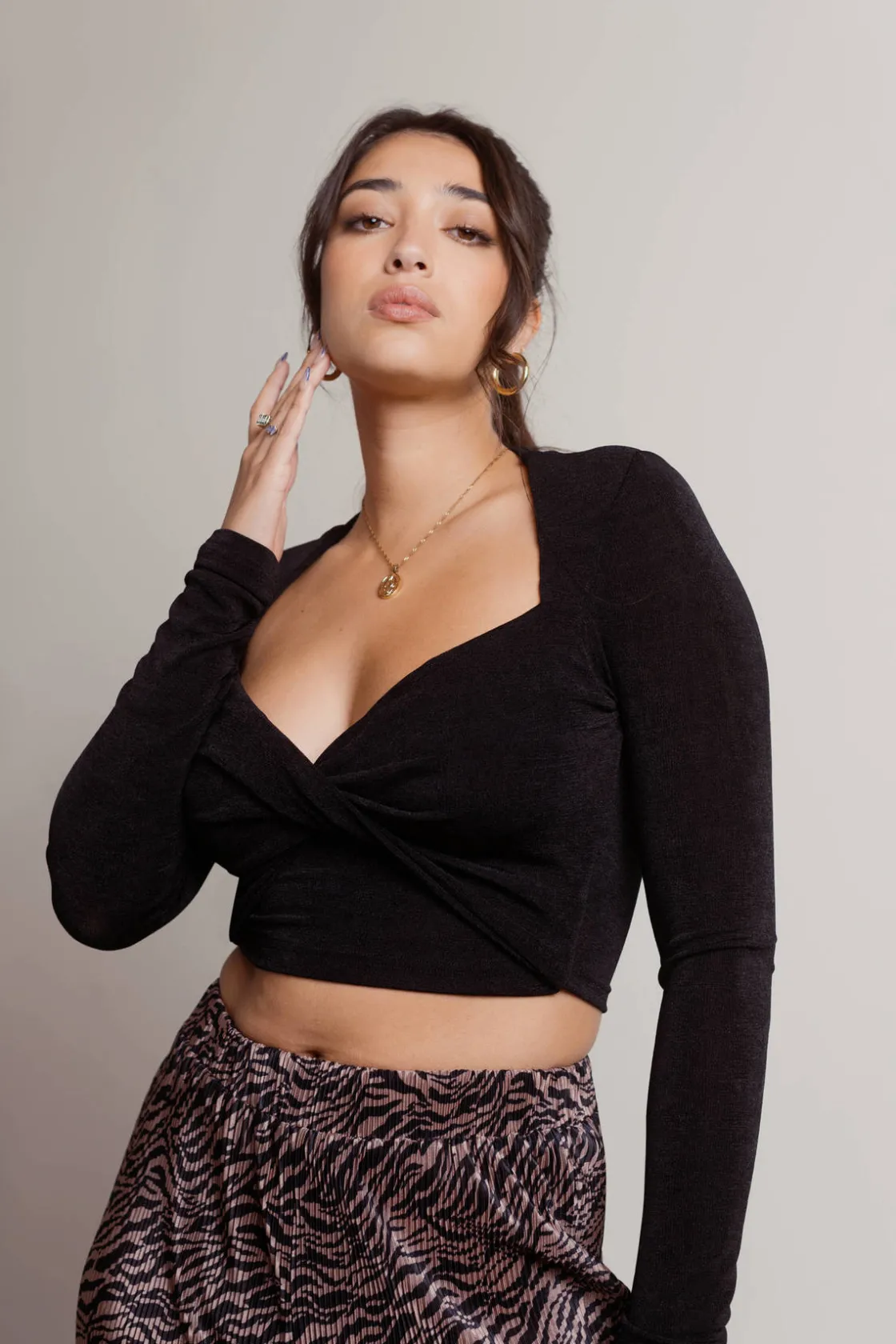 Tobi Fall For It All Slinky Twist Crop Top