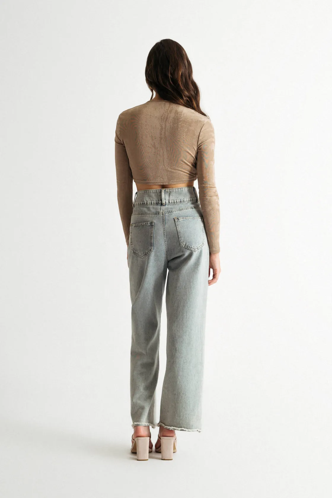 Tobi Falling For You Crop Top - Mocha