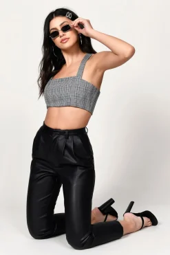 Tobi Fearless Crop Top -