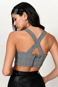Tobi Fearless Crop Top -