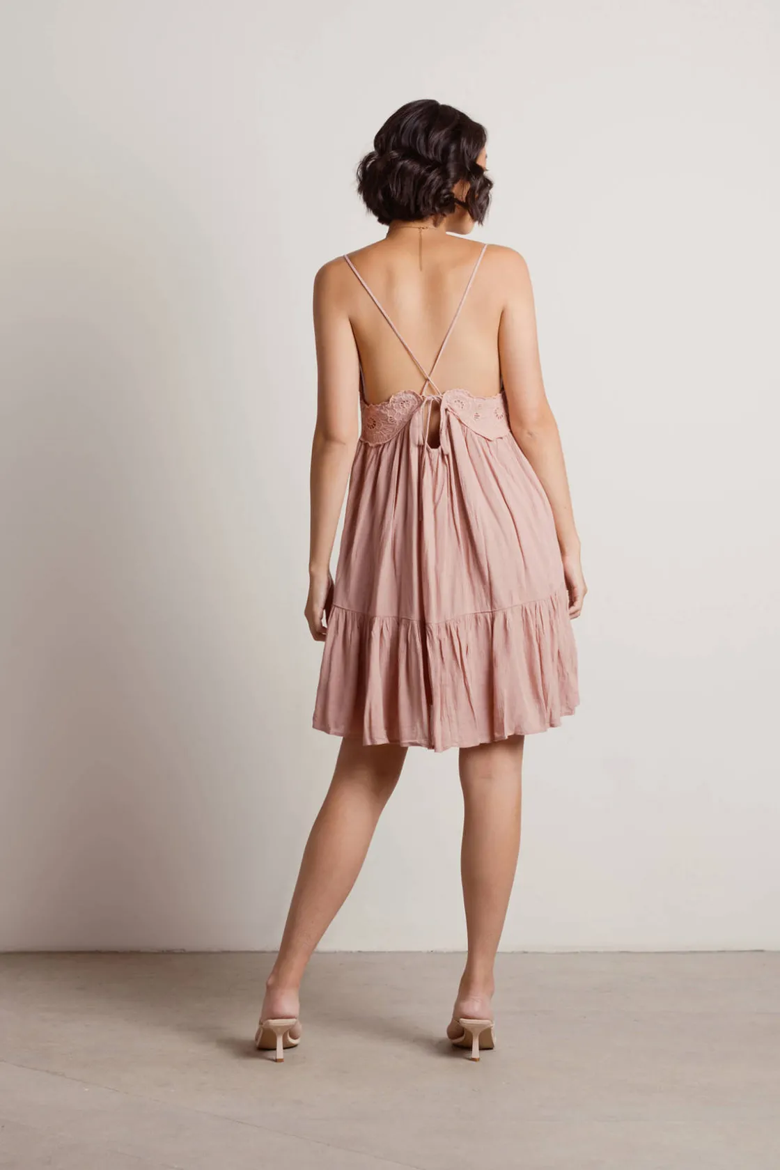 Tobi Feeling Good Cross Back Tiered Mini Dress - Rose