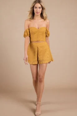 Tobi Finders Keepers Maella Lace Shorts -