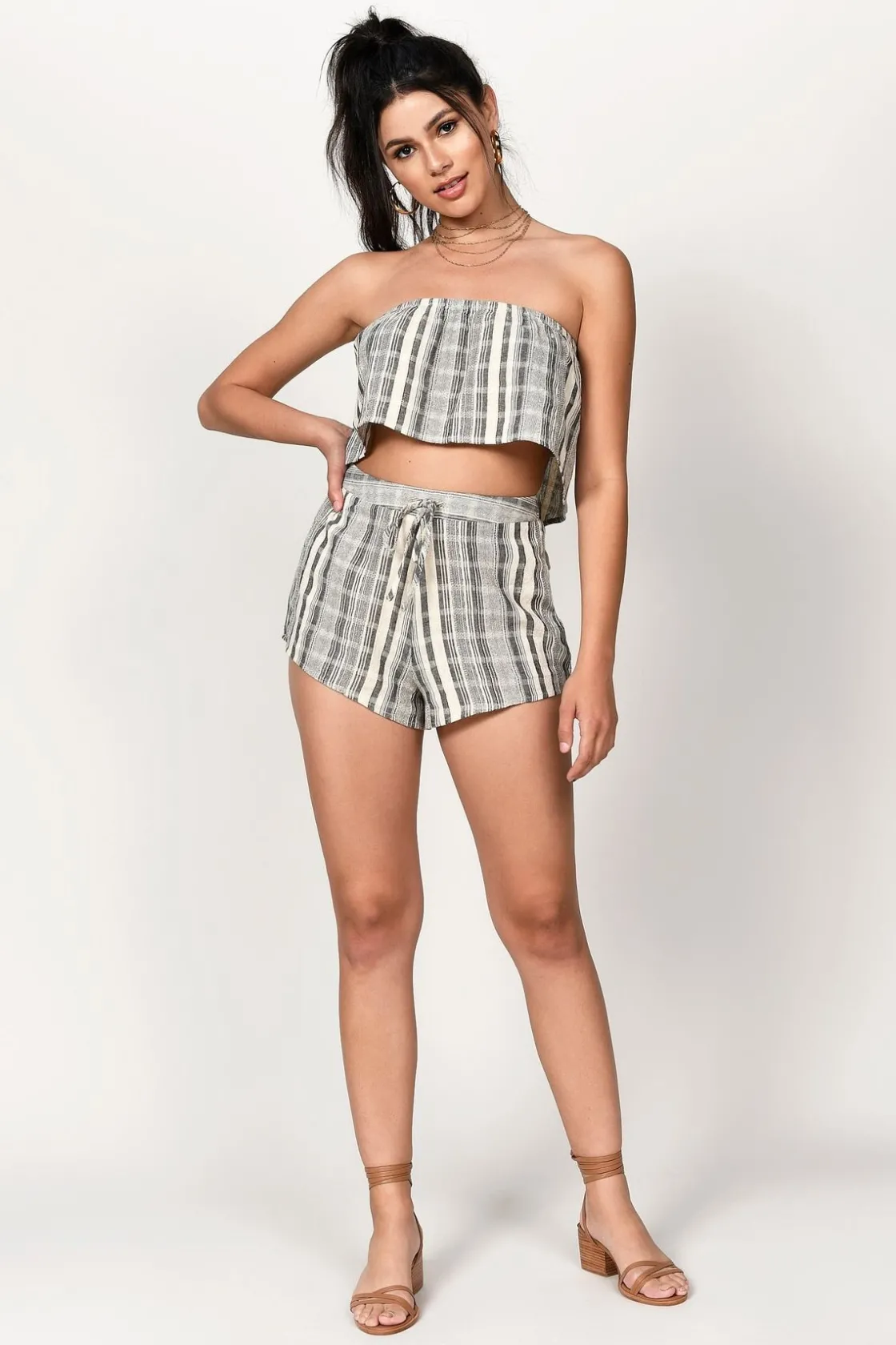 Tobi Fly Away Crop Top - Black
