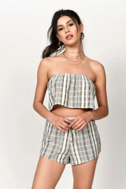 Tobi Fly Away High Waist Shorts - Black