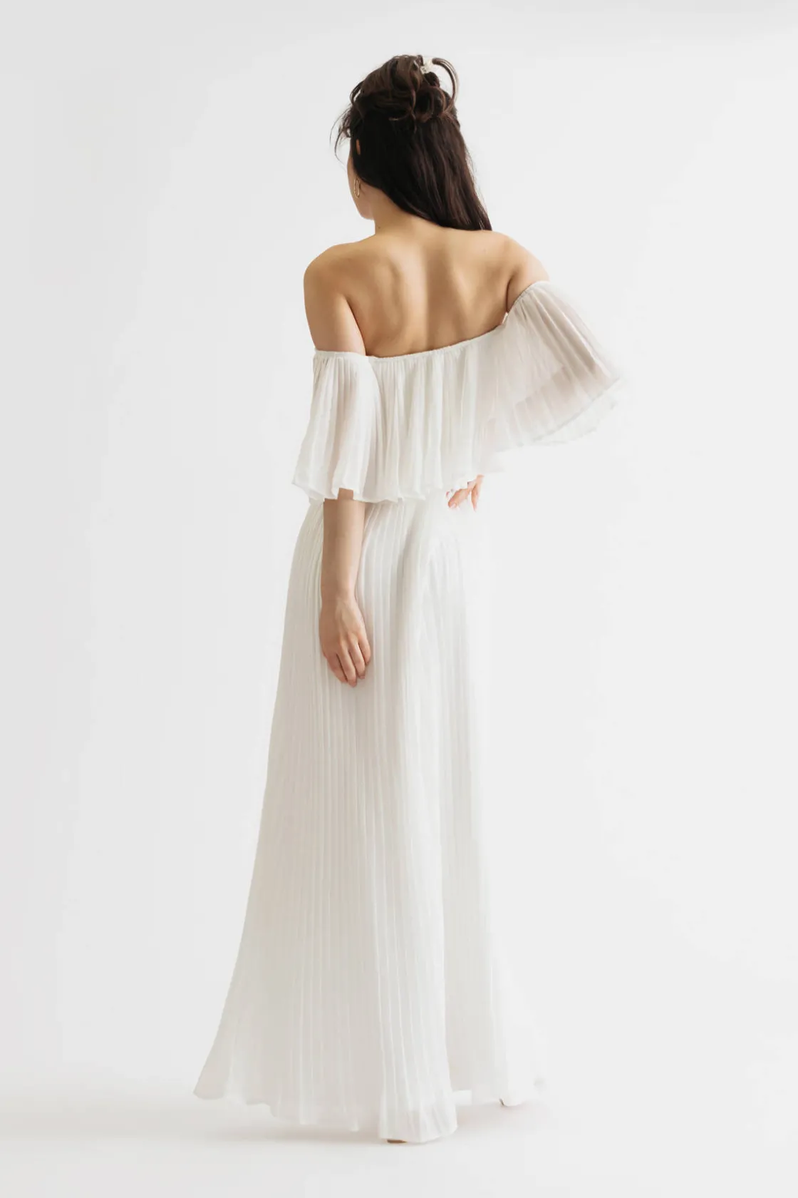 Tobi Free Spirited Pleated Off The Shoulder Maxi Dress - Blue