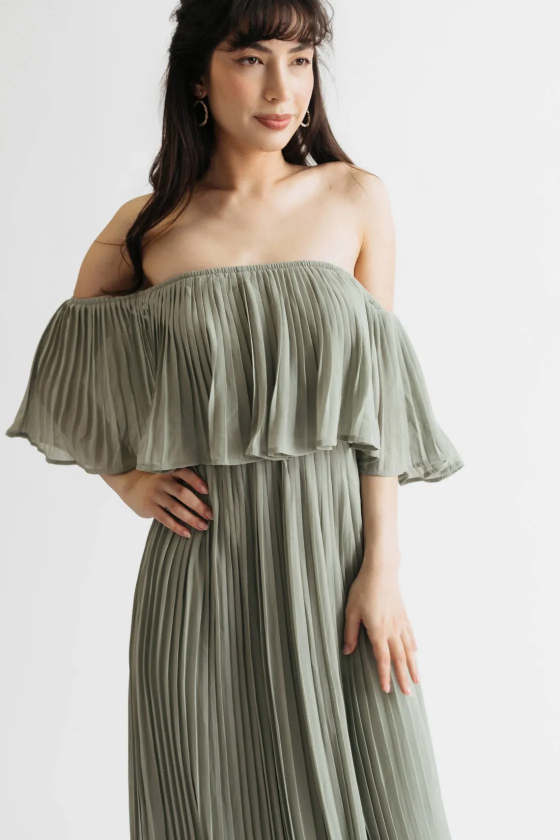 Tobi Free Spirited Pleated Off The Shoulder Maxi Dress - Blue