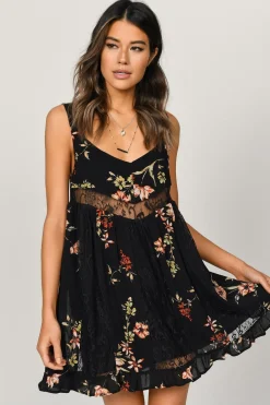 Tobi Hannah Black Floral Print Dress