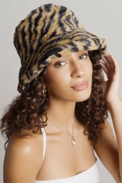 Tobi Hear Me Roar Fluffy Bucket Hat -