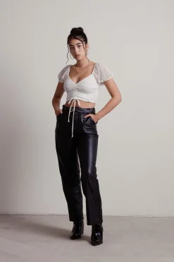 Tobi In The Way Crop Top -