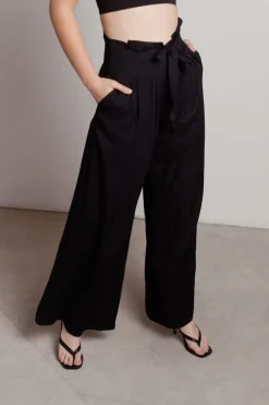 Tobi Inside Look Wide Leg Pants -