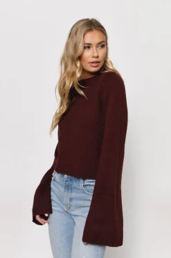 Tobi Jeannie Crop Top - Black