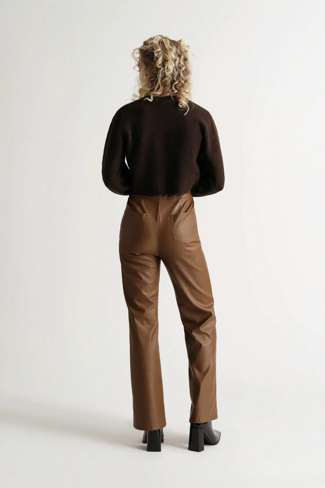 Tobi Julian Ribbed Hem Sweater -