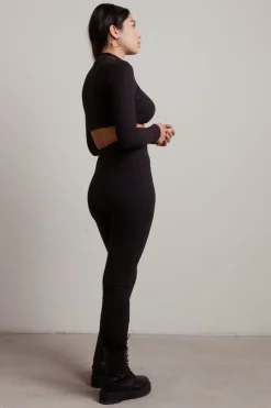 Tobi Kelce Ribbed Crop Top And Lounge Set -