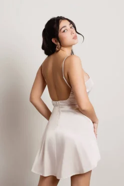 Tobi Loraine Open Back Skater Mini Dress - Cream