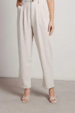 Tobi Love Me Right Linen Crop Top And Pants Set