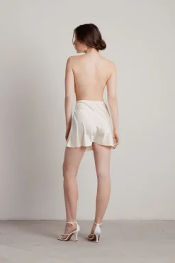 Tobi Misi Satin Crop Top And Mini Skirt Set -