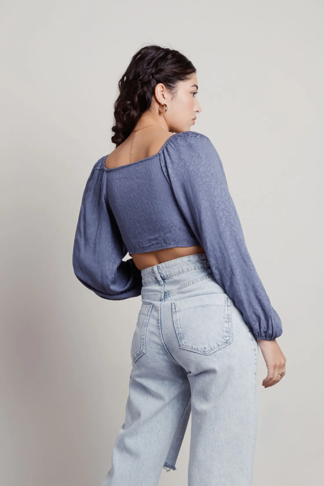Tobi Move On Crop Top - Navy Satin Leopard