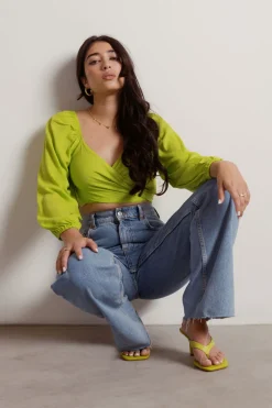 Tobi Move On Crop Top - Navy Satin Leopard