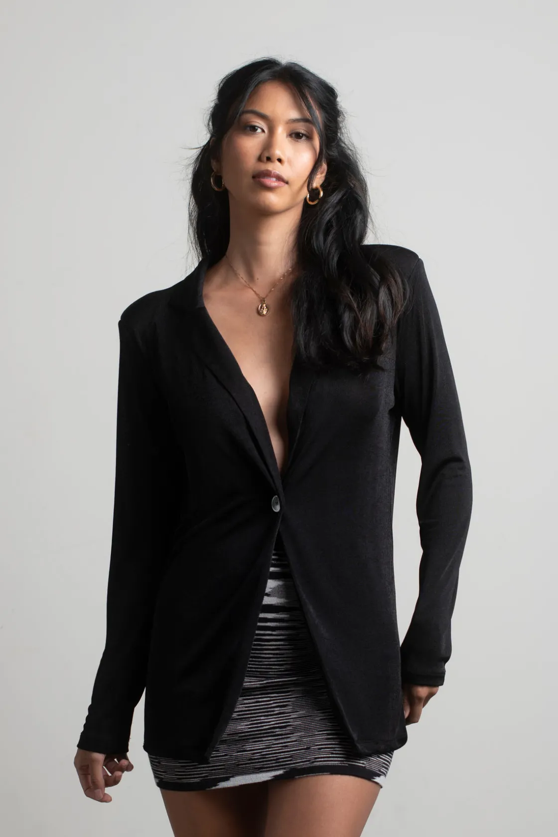Tobi Need My Focus Thin Knit Blazer