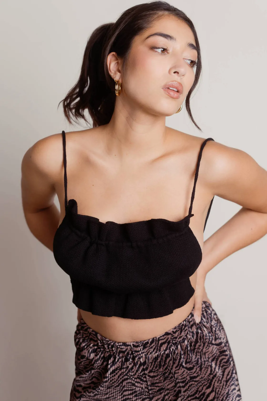 Tobi Nobody But You Crop Top - Sand