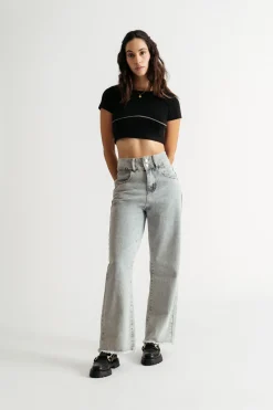 Tobi Nono Crop Top - Sand