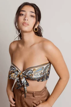 Tobi Nubia Crop Top -