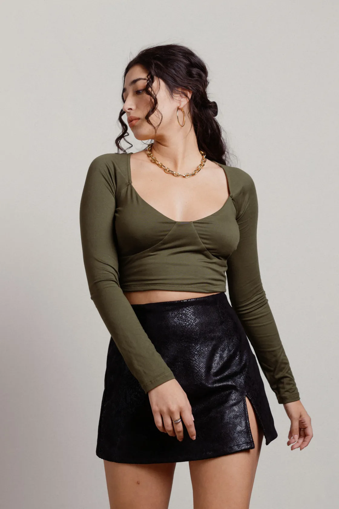 Tobi Olio Crop Top -