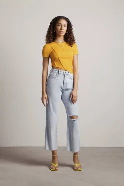 Tobi Only One Here Seam Lines Tee - Burnt Orange