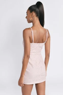 Tobi Out For The Day Plunging Bodycon Mini Dress - Wine