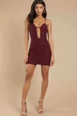 Tobi Out For The Day Plunging Bodycon Mini Dress - Wine