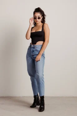 Tobi Out Of The Way Crop Top -