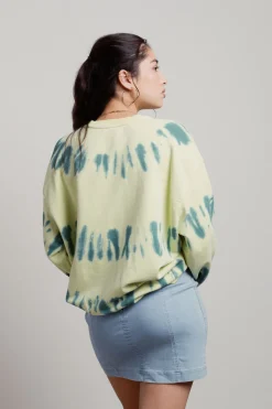 Tobi Pistachio Cream Tie Dye Sweatshirt -