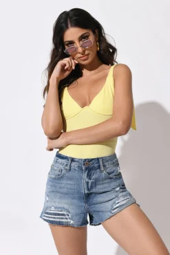 Tobi Pistola Nova Distressed Shorts -